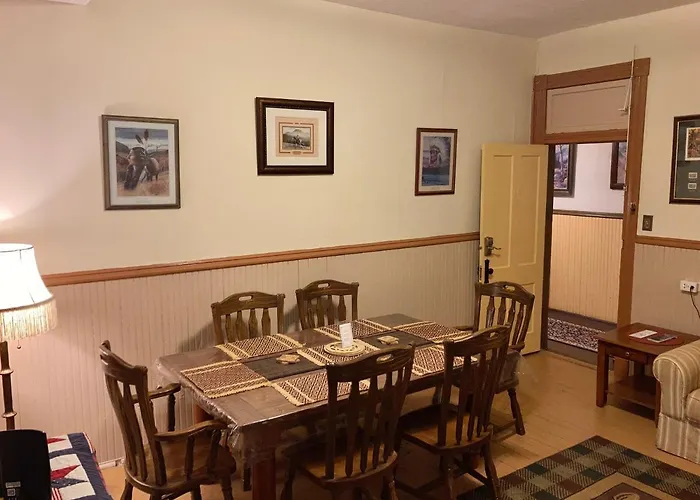 Downtown Historic Capitol Vacation Suites Buffalo