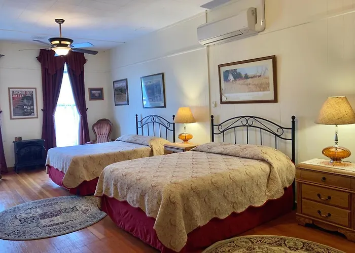 Downtown Historic Capitol Vacation Suites