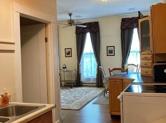 Aparthotel Downtown Historic Capitol Vacation Suites Buffalo